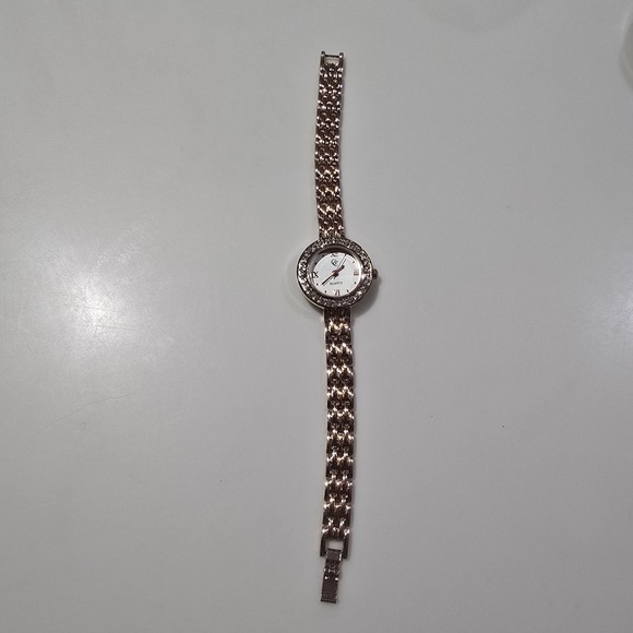 Vintage Watches Lot Of 9 Non Working Geneva Sharp Hillard&Hanson Charles Raymond